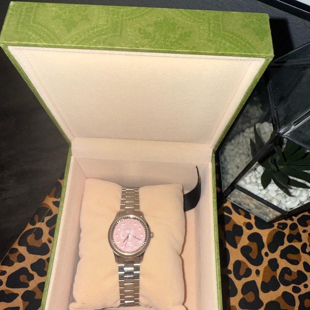 Gucci Women's Watch with Pink Dial and Silver Band
